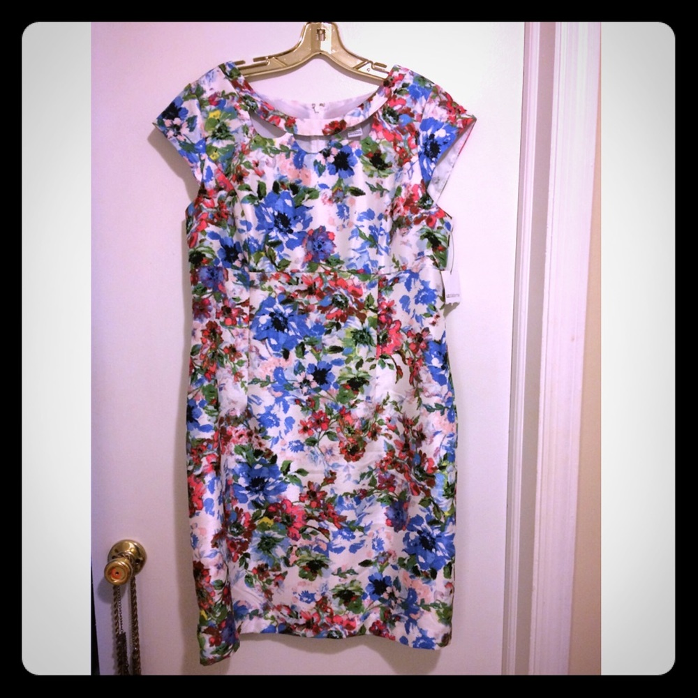 Liz Claiborne Women's Cap Sleeve Floral Dress
