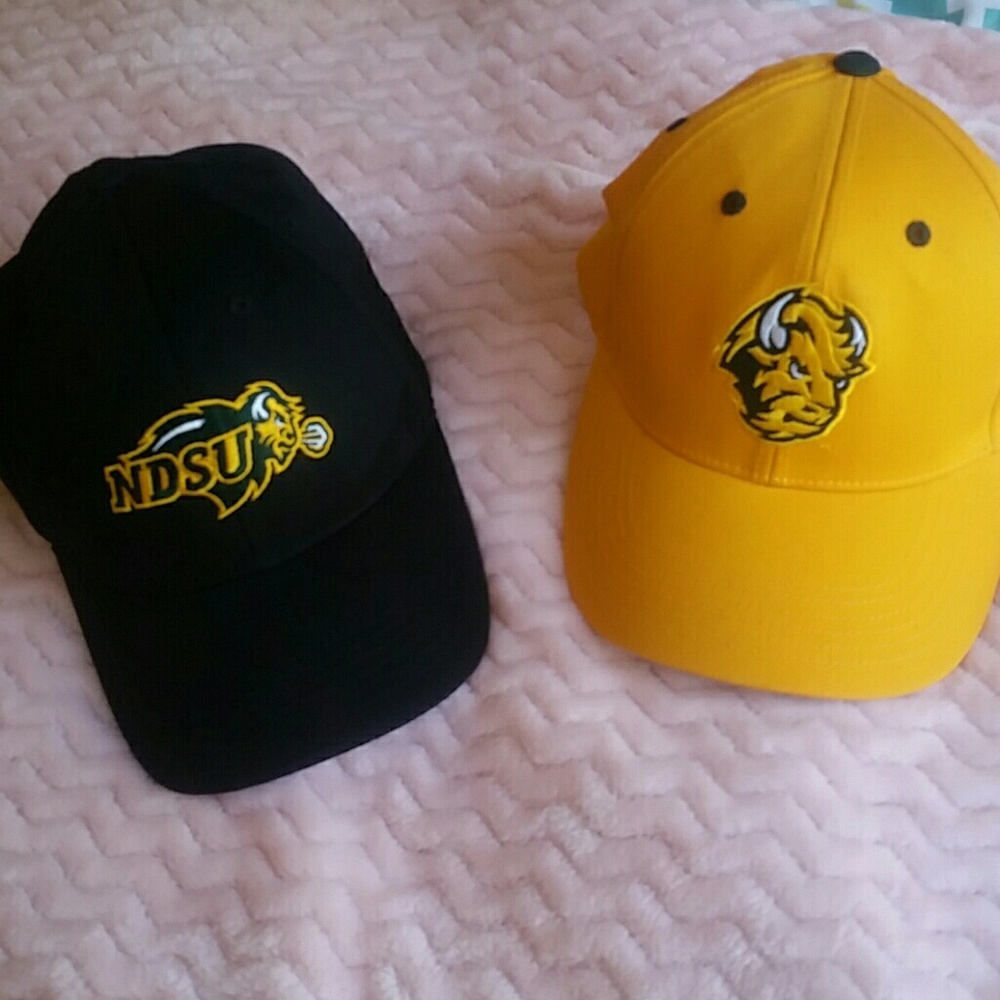 NDSU baseball hat set