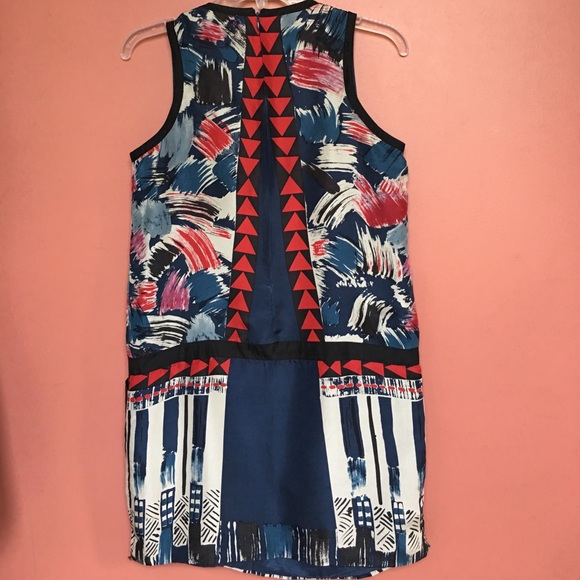 Patterned straight fit dress - Picture 2 of 3