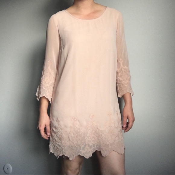Beautiful Summer Dress - Picture 1 of 5