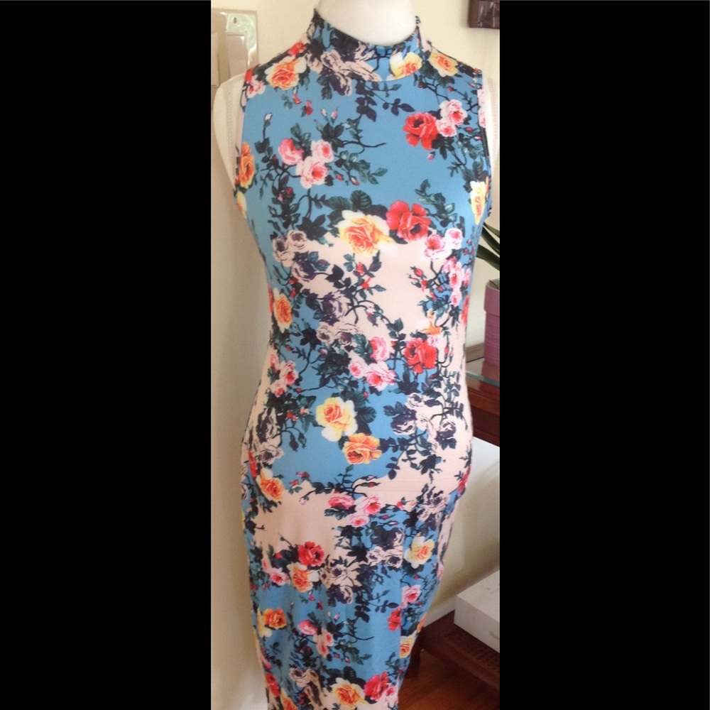 Last 1 📣1/31 HP🚨Floral Printed MidiSheath Dress - Picture 3 of 8
