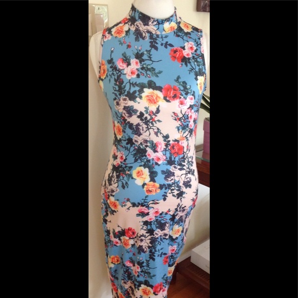 Last 1 📣1/31 HP🚨Floral Printed MidiSheath Dress - Picture 3 of 8