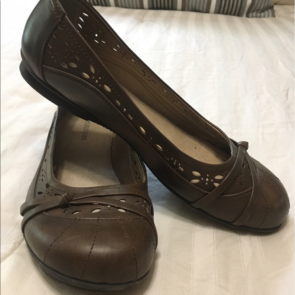 maurices Size 10 Brown Flats