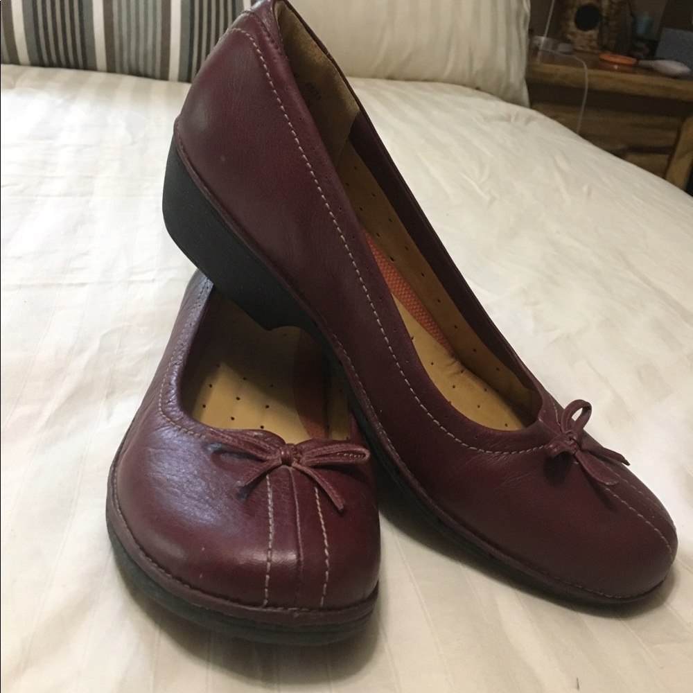Clarks Size 10 Red Leather Wedges