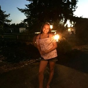 Meet your Posher, Aleea