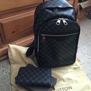 Louis vuttion backpack authentic
