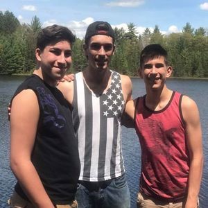 Meet your Posher, Mitchell