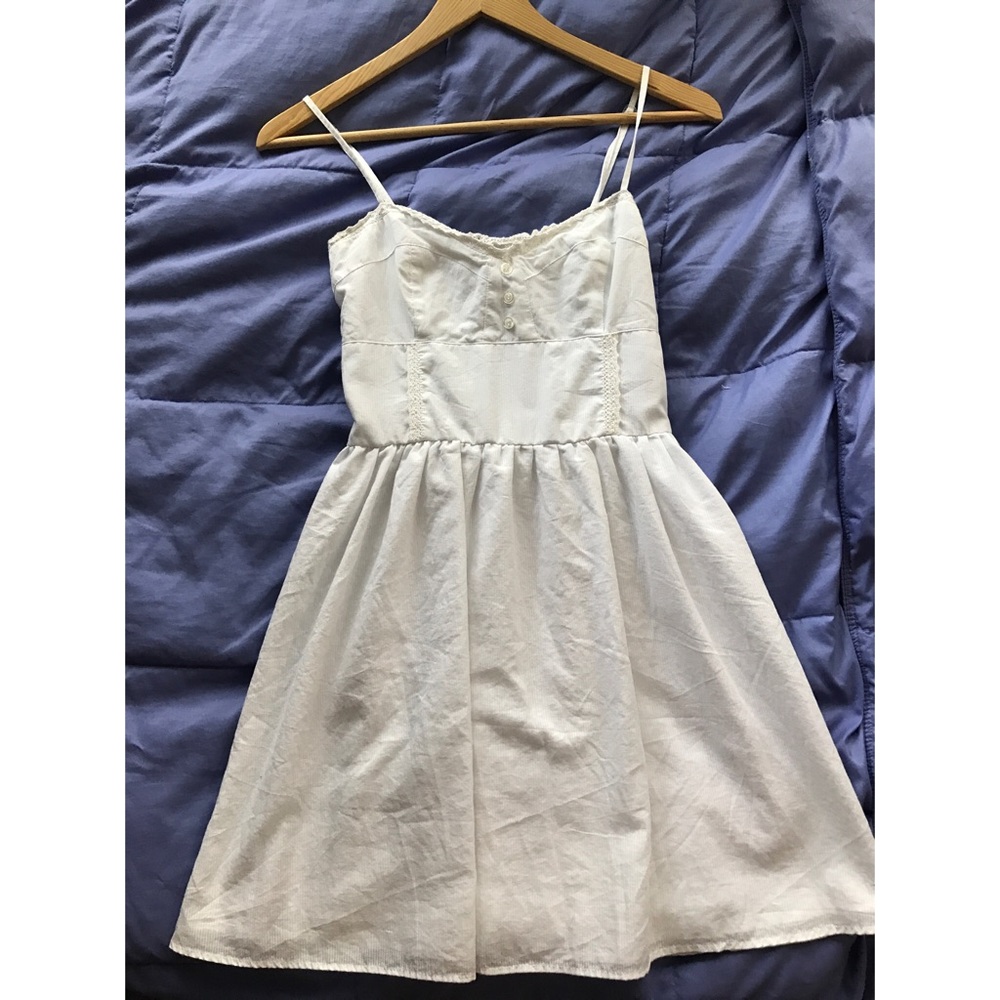 White lace dress from Zara