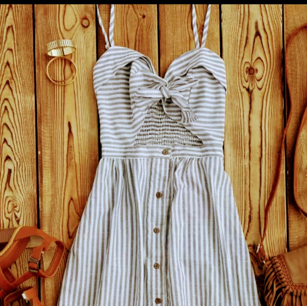 NWT Zaful bowknot midriff cutout dress cami straps