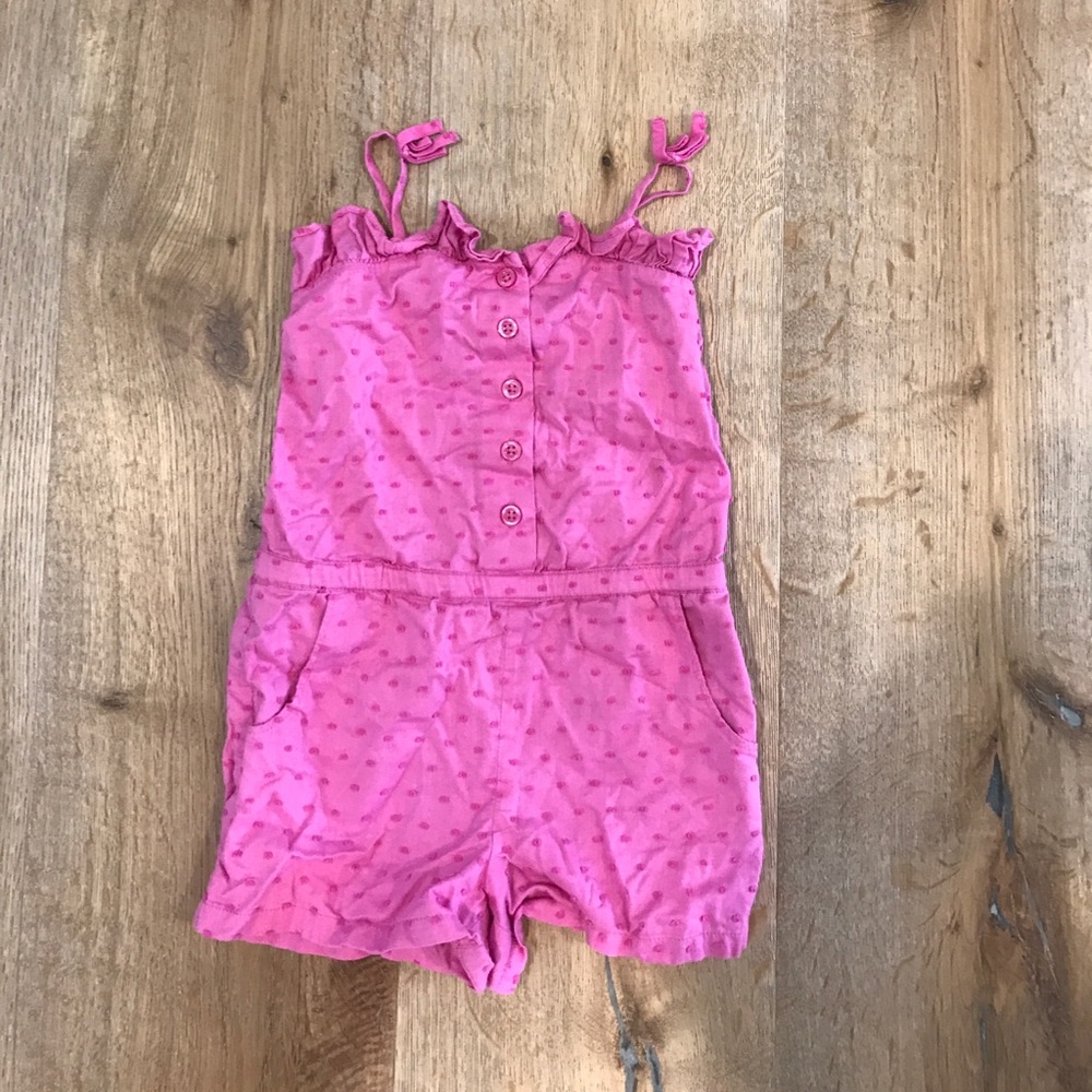 🦊 Gap Swiss dot pink short romper
