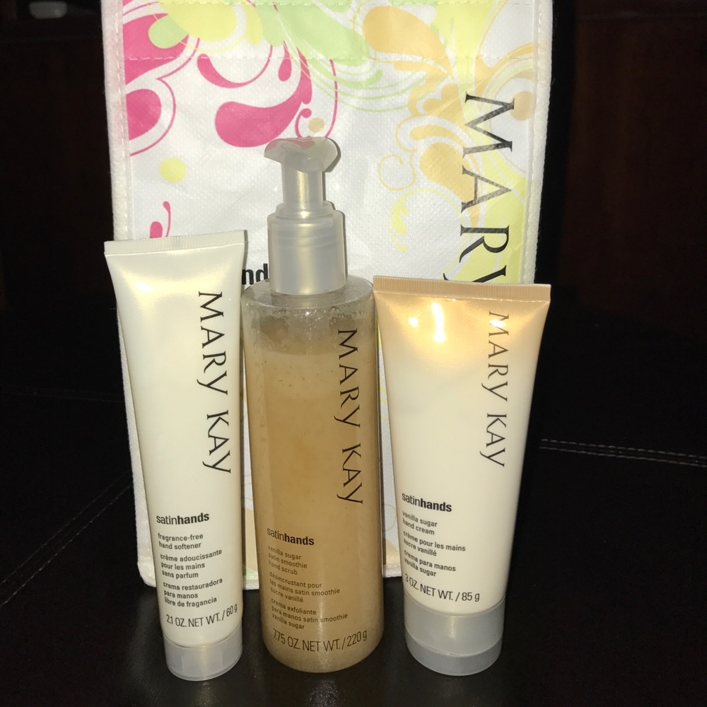Mary Kay Satin Hands vanilla sugar set
