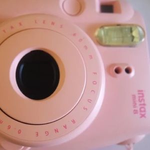 Fujifilm instax mini 8 camera