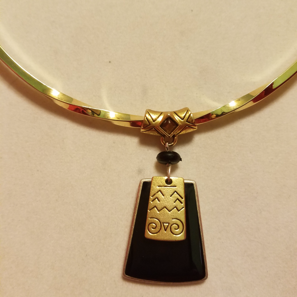 Kenneth Cole Necklace grouping - Picture 2 of 4