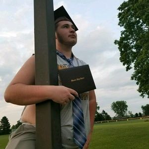 Meet your Posher, Logan