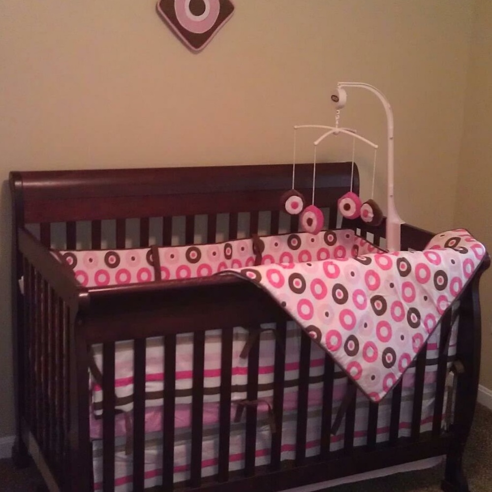 Baby girl crib/toddler bedding