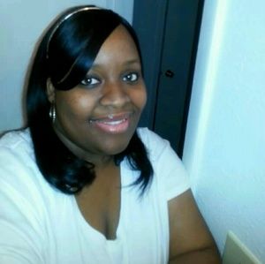 Meet your Posher, Latasha