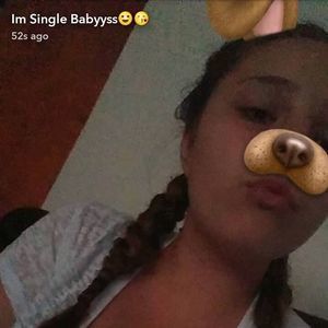 Meet your Posher, Alicia