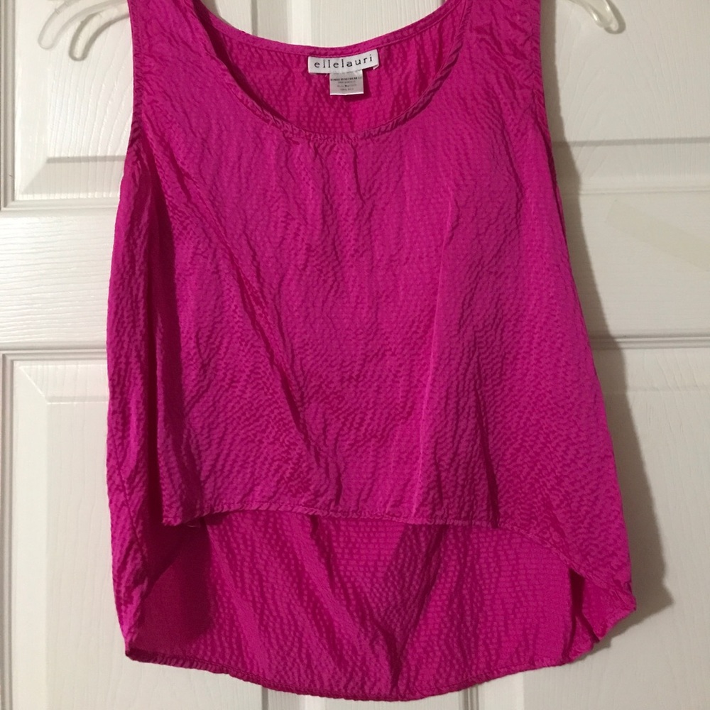 Fuchsia top