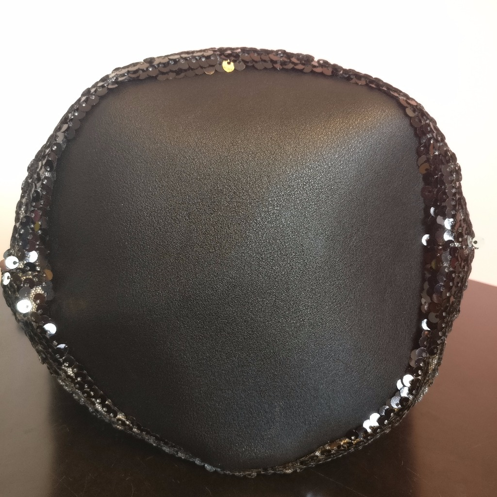 Black Sequin Vegan Leather Bucket Bag - Picture 4 of 8