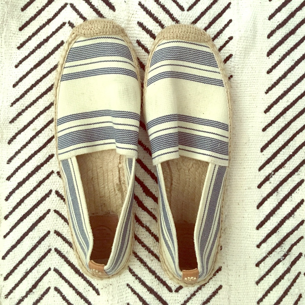 navy tory burch flats