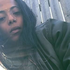 Meet your Posher, Taryn