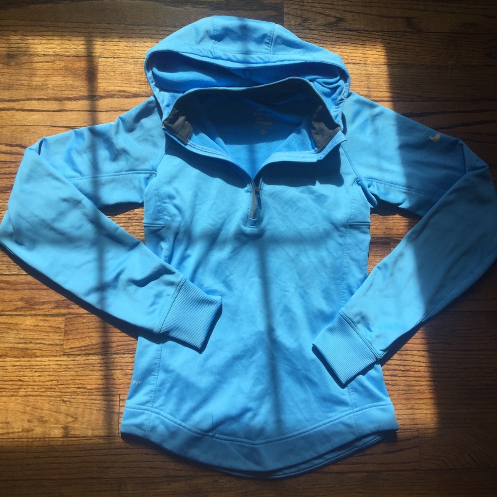 Baby blue Nike dri fit hoodie size XS
