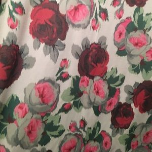 LuLaRoe Roses Irma XS