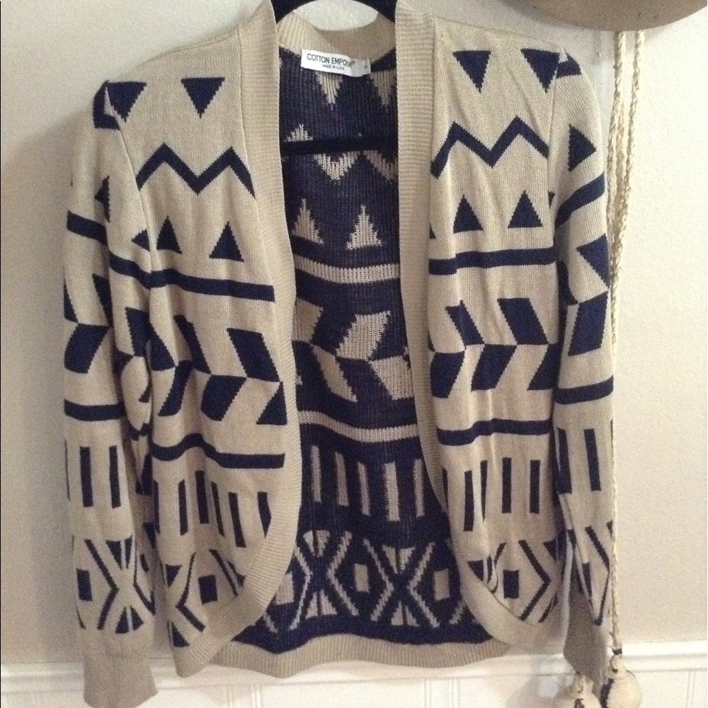 Nude/Navy Cardigan