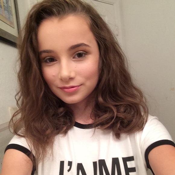 Meet your Posher, Jaclyn - Picture 1 of 1