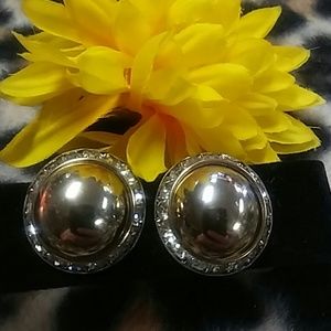 Cono clip on earrings very elegant