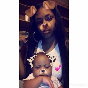 Meet your Posher, Yasmin