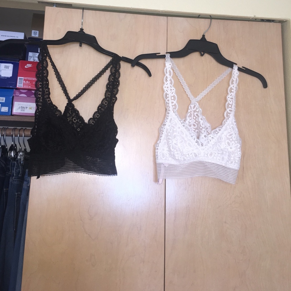 Super cute Vs bralettes !!!!!