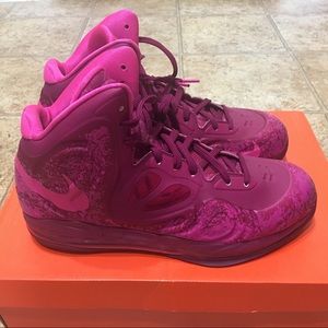 Men's Nike Air Max Hyperposite 10.5