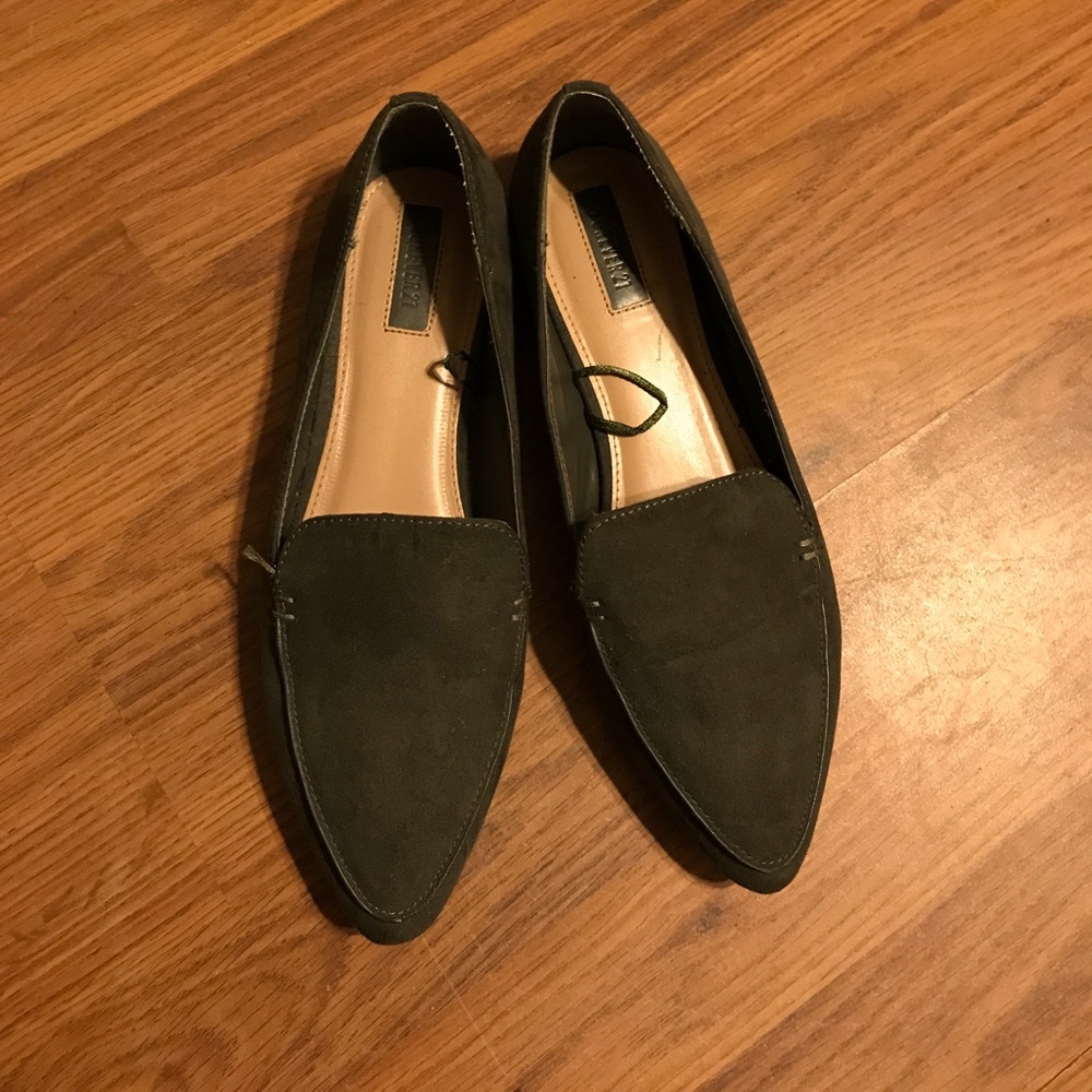 Green suede shoes - Picture 1 of 4
