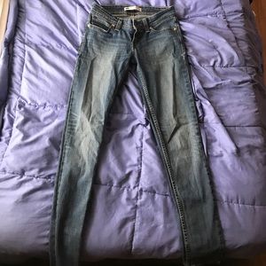Levi Low Rise Jeans