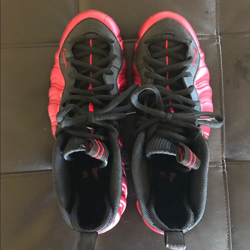 Foamposite Men basketball shoes! (VERY RARE)