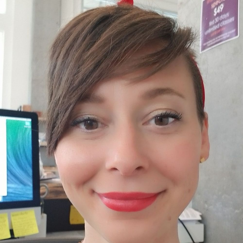 Meet your Posher, Jennifer