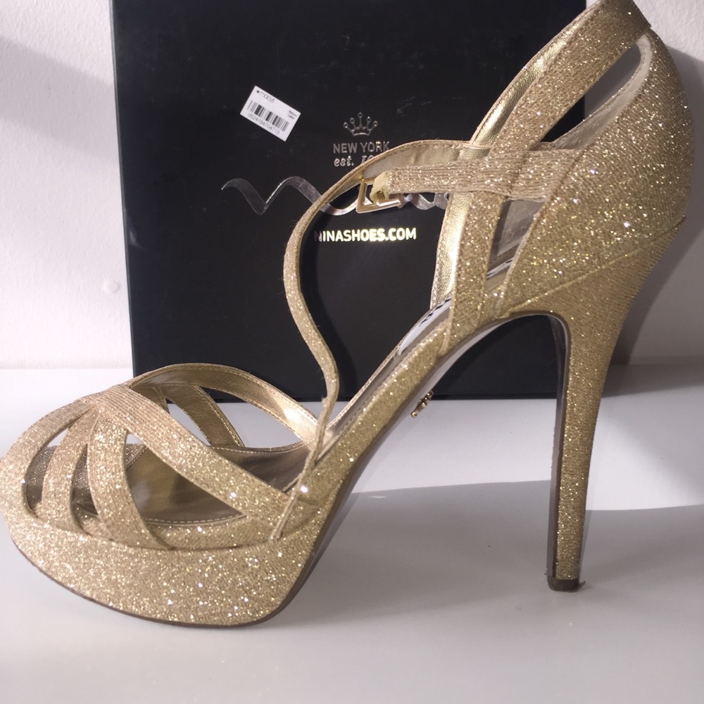 Nina New York sexy Leather hills