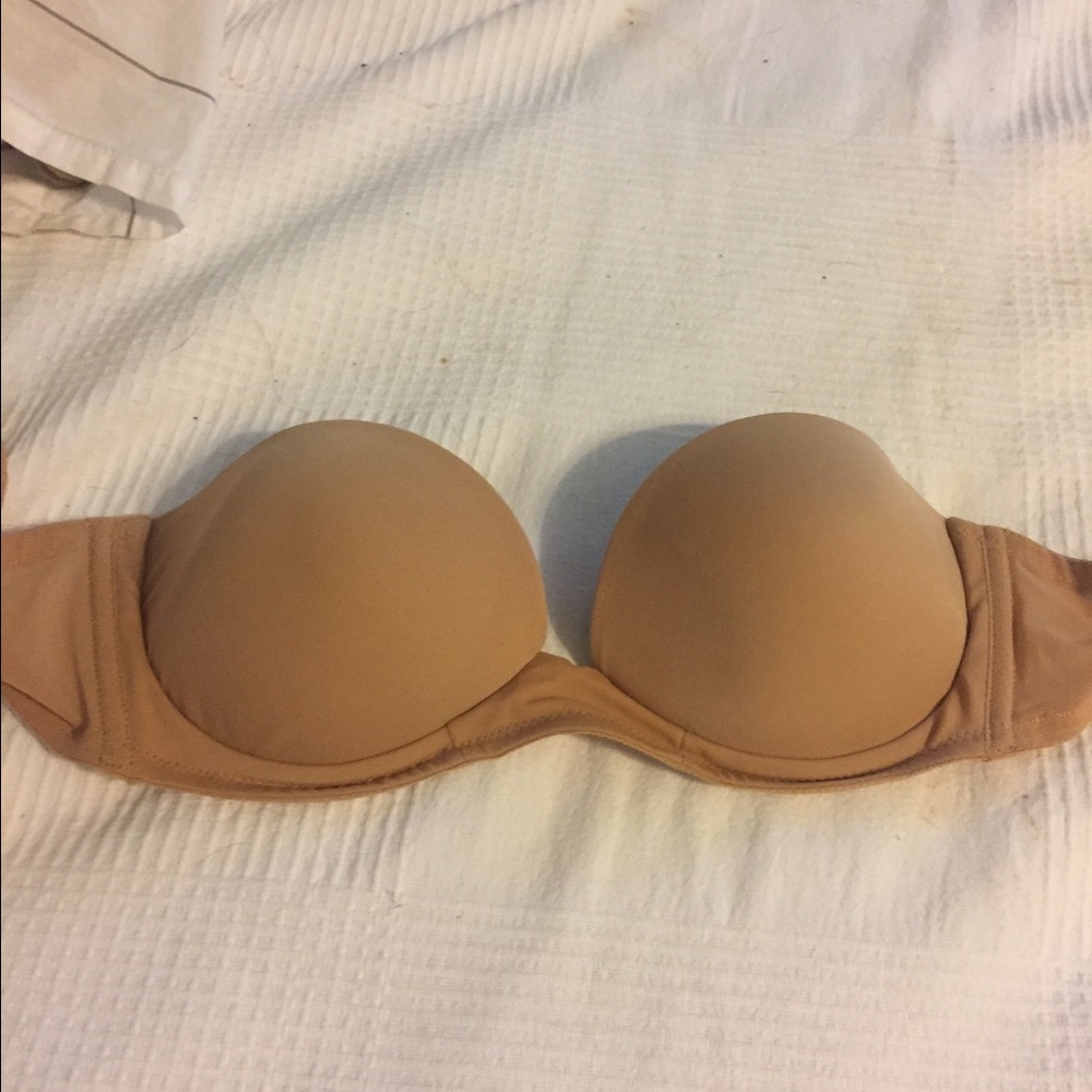Strapless bra