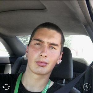 Meet your Posher, Killian