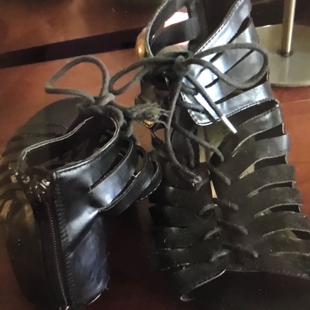black wedge lace sandals