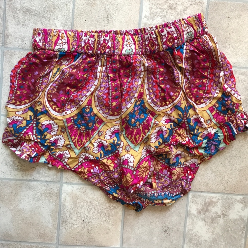 Multicolor billabong shorts size medium