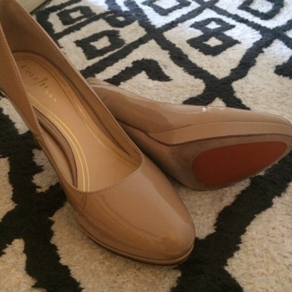 Chelsea High Nude Pumps