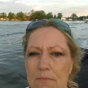 Meet your Posher, Stacy