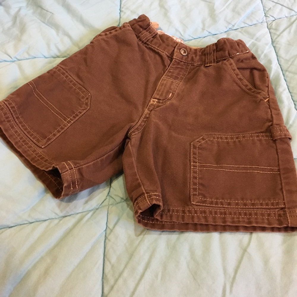 Gymboree Boys shorts. 3T. Brown w/ Tan Stitching.