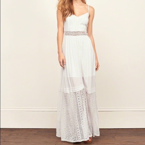 Abercrombie & Fitch Dresses & Skirts - Final Price Drop! 🌷NEW Abercrombie White Maxi