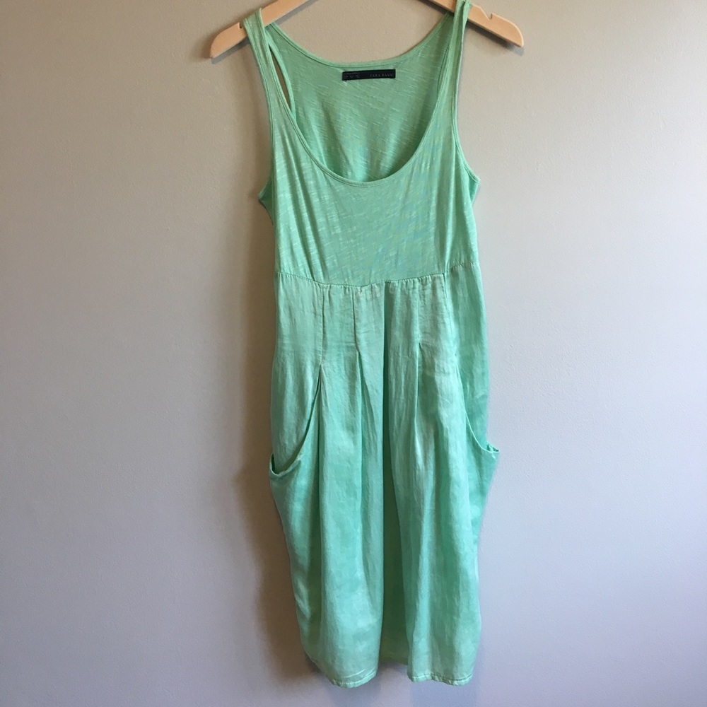 Fun mint color Zara dress