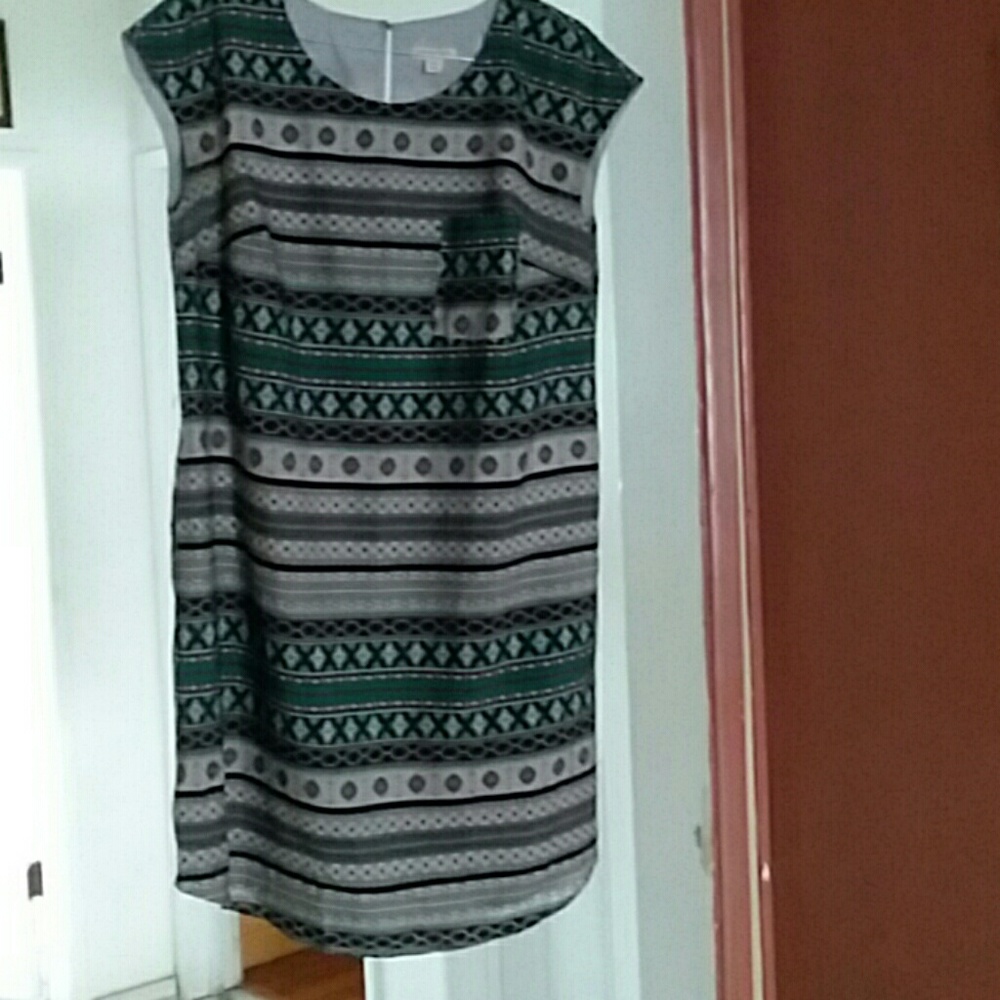 Meroma Dress