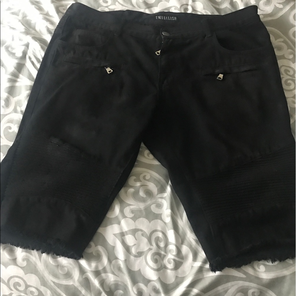 Black sz.36 Embellish shorts