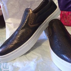 Guess slip on Sneaker